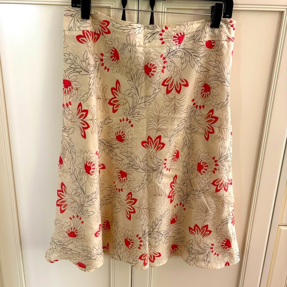 Ann Taylor - Lined - A-Line Knee Length Skirt - Beige /Orange - Size 10.